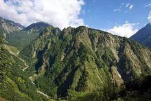 寶山村[四川省彭州市龍門山鎮寶山村]