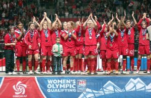 加拿大隊員在頒獎儀式上