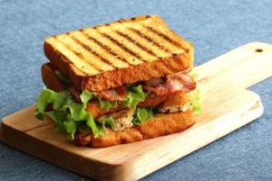 總統雞胸三明治 總統雞胸三明治