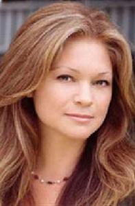 瓦萊麗·伯提內莉 瓦萊麗·伯提內莉