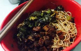 弄堂小餛飩 弄堂小餛飩