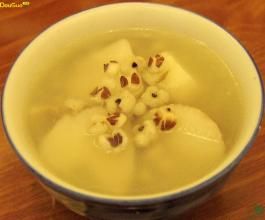 蓮薏淮山湯 蓮薏淮山湯