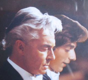 a小調鋼琴協奏曲 a小調鋼琴協奏曲