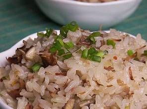 草菇豬心肉片飯 草菇豬心肉片飯