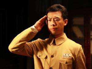 《槍聲背後》劇照