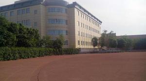 烏魯木齊第六十七中學 烏魯木齊第六十七中學