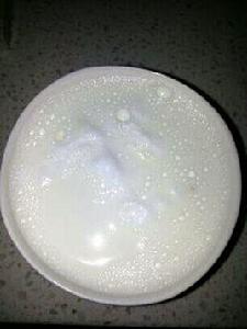 牛奶荷包蛋 牛奶荷包蛋