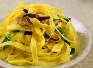 涼拌蛋皮絲 涼拌蛋皮絲