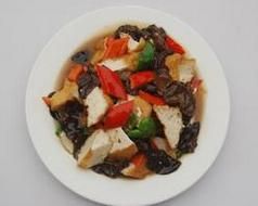 雲耳扒豆腐 雲耳扒豆腐