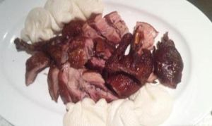 秘制蛋酥樟茶鴨 秘制蛋酥樟茶鴨