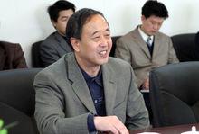 羅承選 教授（書記）