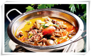 紅燜羊肉火鍋 紅燜羊肉火鍋