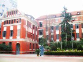 聖功女校 聖功女校