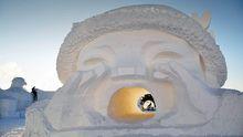 內蒙古自治區呼倫貝爾海拉爾冰雪節的雪雕