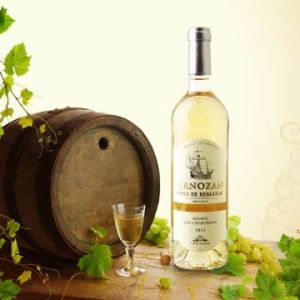 半甜白葡萄酒 半甜白葡萄酒