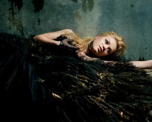 Because Of You - Kelly Clarkson[凱莉&middot;克萊森個人單曲]