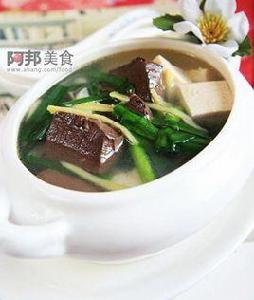 豬血豆腐湯 豬血豆腐湯