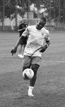 西芒[1988年生莫三比克足球運動員]