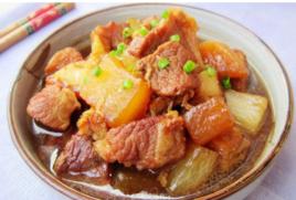 豬肉燉蘿蔔 豬肉燉蘿蔔