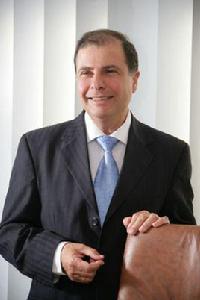 喬治·阿貝拉 喬治·阿貝拉