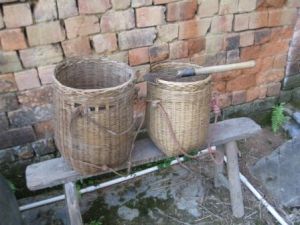 故居陳列物之一：黃現璠使用過的竹背簍