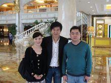 任靜、付笛聲夫婦與經紀人唐皓