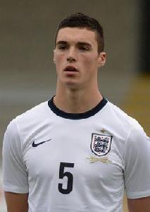 瓊斯[英格蘭足球運動員勞埃德·瓊斯]