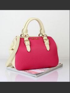 繆繆[義大利皮包品牌]