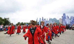 苗族綹巾舞 苗族綹巾舞