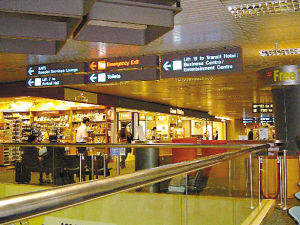 西蒙玻利瓦爾國際機場