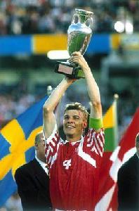 拉爾斯·奧爾森 拉爾斯·奧爾森