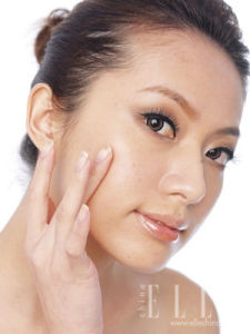 摸耳瘦身法 摸耳瘦身法