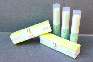 水顏精華日晚霜 水顏精華日晚霜