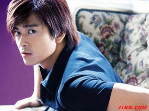 《傲氣比天高》