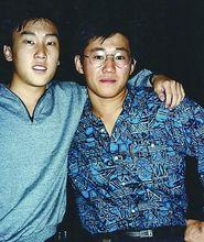 裴俊浩年輕時照片