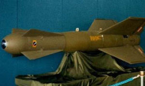 GBU-15雷射制導炸彈