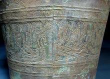 廣西崇左文物.銅桶上龍舟浮雕