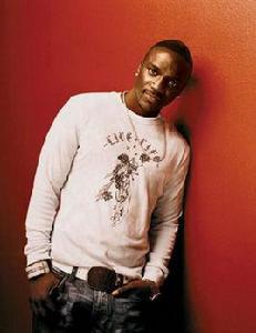 阿肯[美國流行歌手]