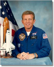 羅倫·施里弗 羅倫·施里弗