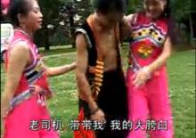 耿靖（男）、林夢（右女）