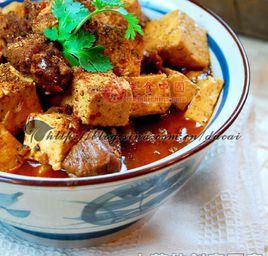 豆腐燒牛腩 豆腐燒牛腩