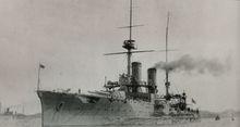1908年10月13日攝於橫須賀港的生駒