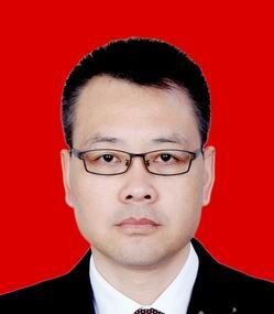 高巍[陝西省銅川市委秘書長、辦公室主任]