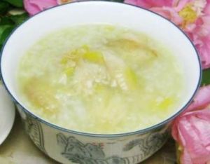 魚腥草木芙蓉花粥 魚腥草木芙蓉花粥