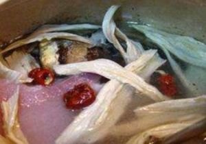 花生腐竹魚頭湯 花生腐竹魚頭湯
