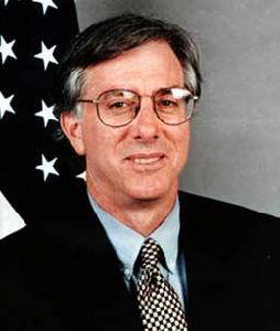 丹尼斯·羅斯 丹尼斯·羅斯