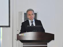 波爾頓大學Elias Siores教授訪問講學。