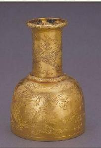 明宣德雲鳳紋金瓶 明宣德雲鳳紋金瓶