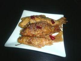 家熬鯽魚 家熬鯽魚