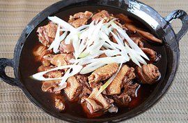 鐵鍋柴雞 鐵鍋柴雞